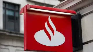 Santander expects to beat 2023 profits
