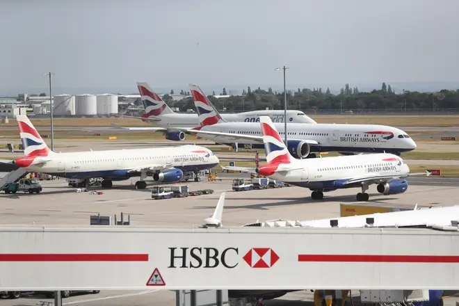 London airports are experiencing flight delays