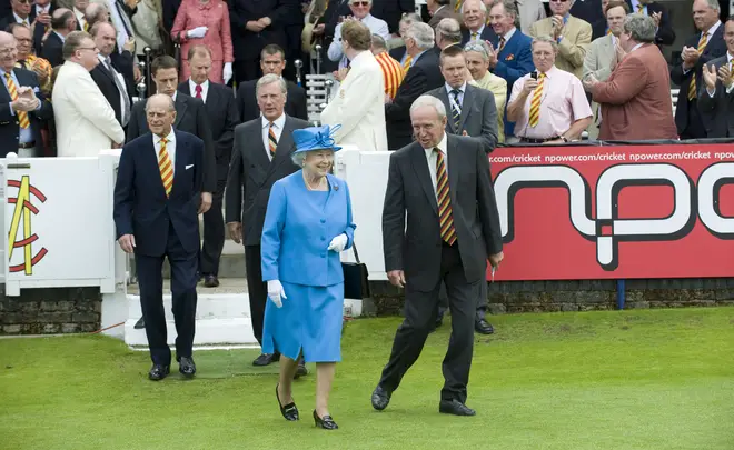 Derek Underwood leading the Queen onto the pitch at Lords for an Ashes test in 2009, in his role as MCC president