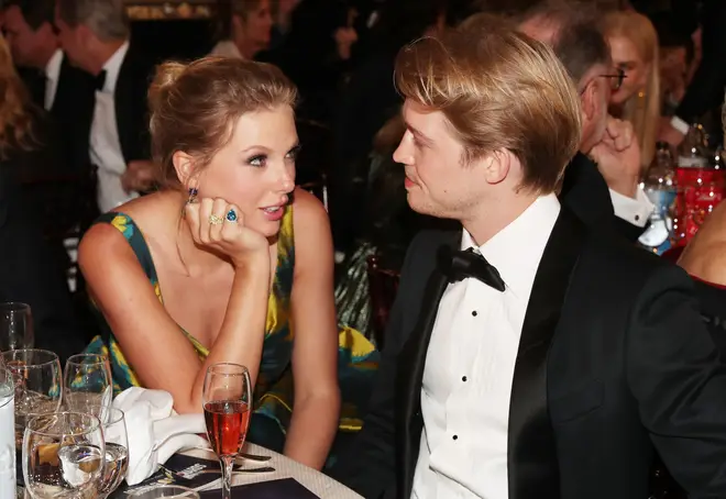 Swift and Alwyn pictured at the Golden Globe Awards in 2020