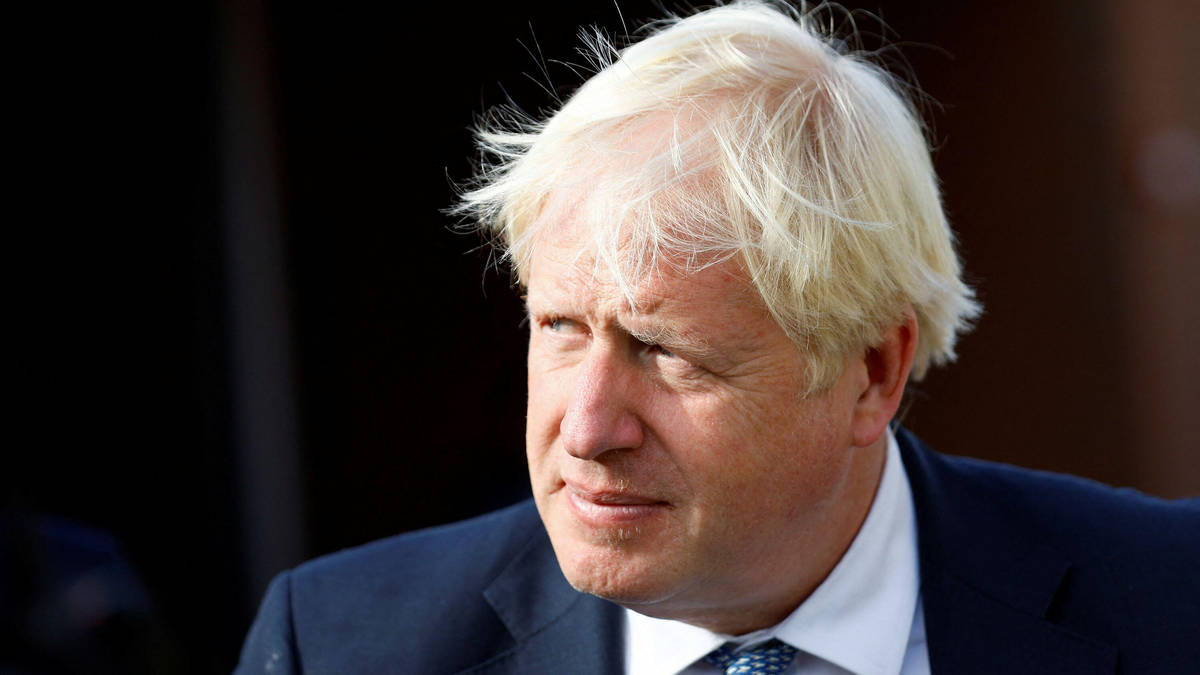 Boris Johnson broke government rules by being evasive on hedge fund links