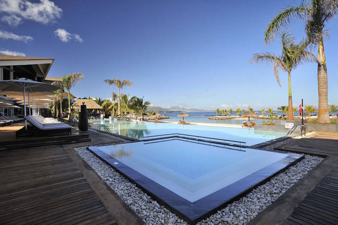 The pool at the InterContinental Resort in Mauritius