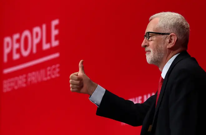 Corbyn defeats grassroots motion to commit to remain