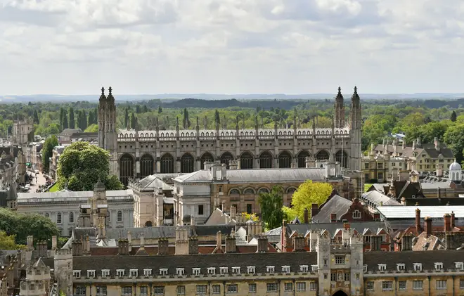More black students are being admitted to Cambridge University, figures from the prestigious institution show.