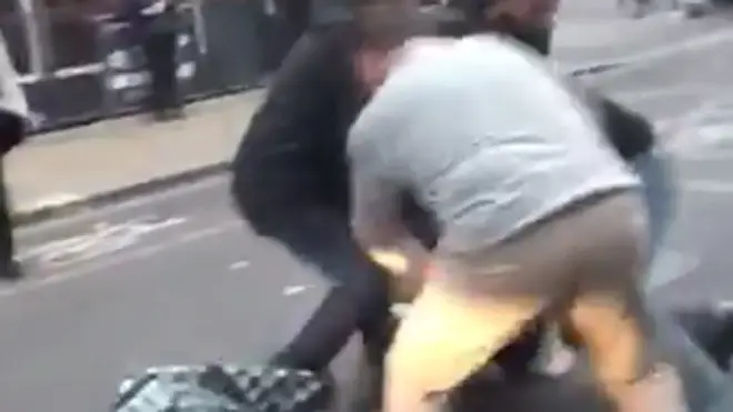 Londoners tackled the gang after they targeted a jewellers in a ram-raid