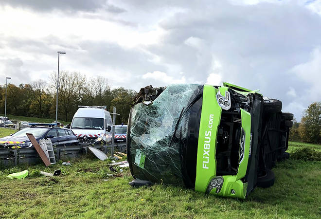 The bus crashed on its way from Paris to London